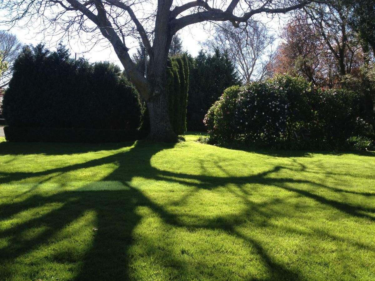 Walnut Grove Lodge Christchurch Dış mekan fotoğraf